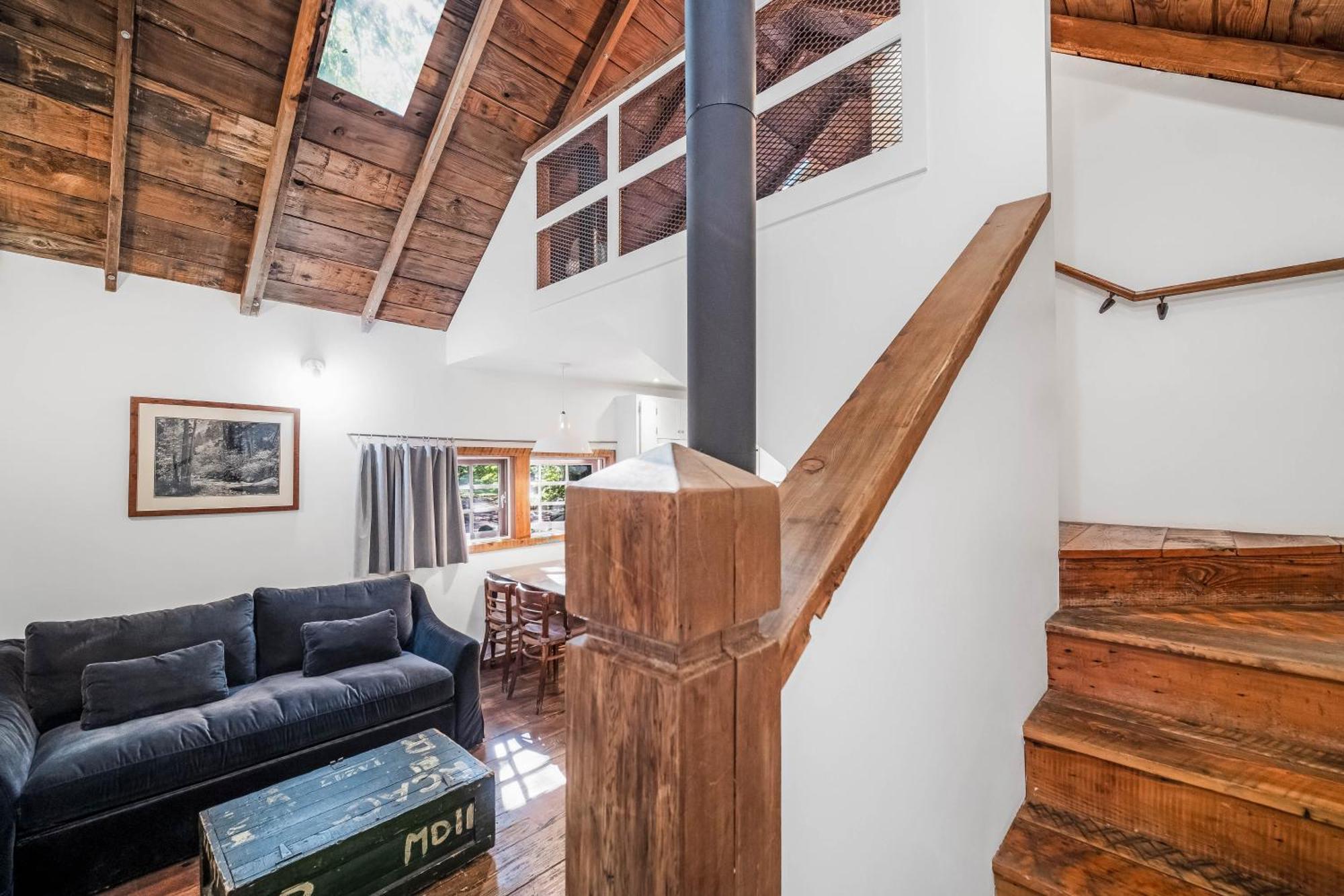 Sunwolf Riverside Cabins Brackendale Экстерьер фото